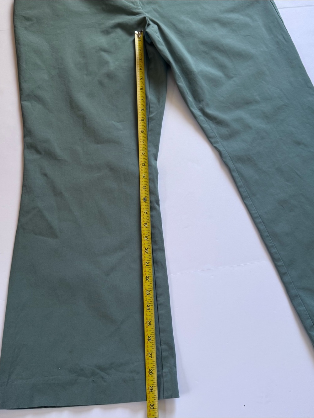 Merona Wide-Leg Mid-Rise Pants in Sage,Size 18 - Picture 7 of 9